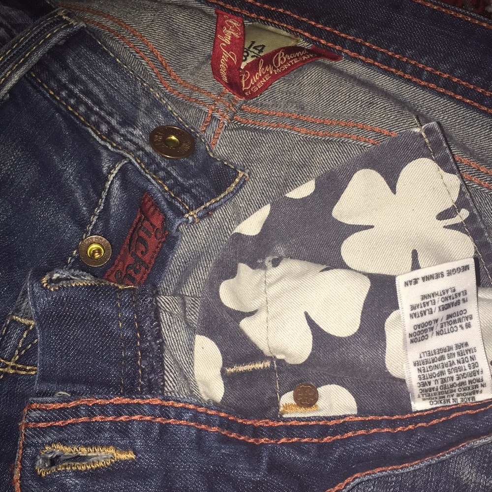Jeans - Picture 5 of 5
